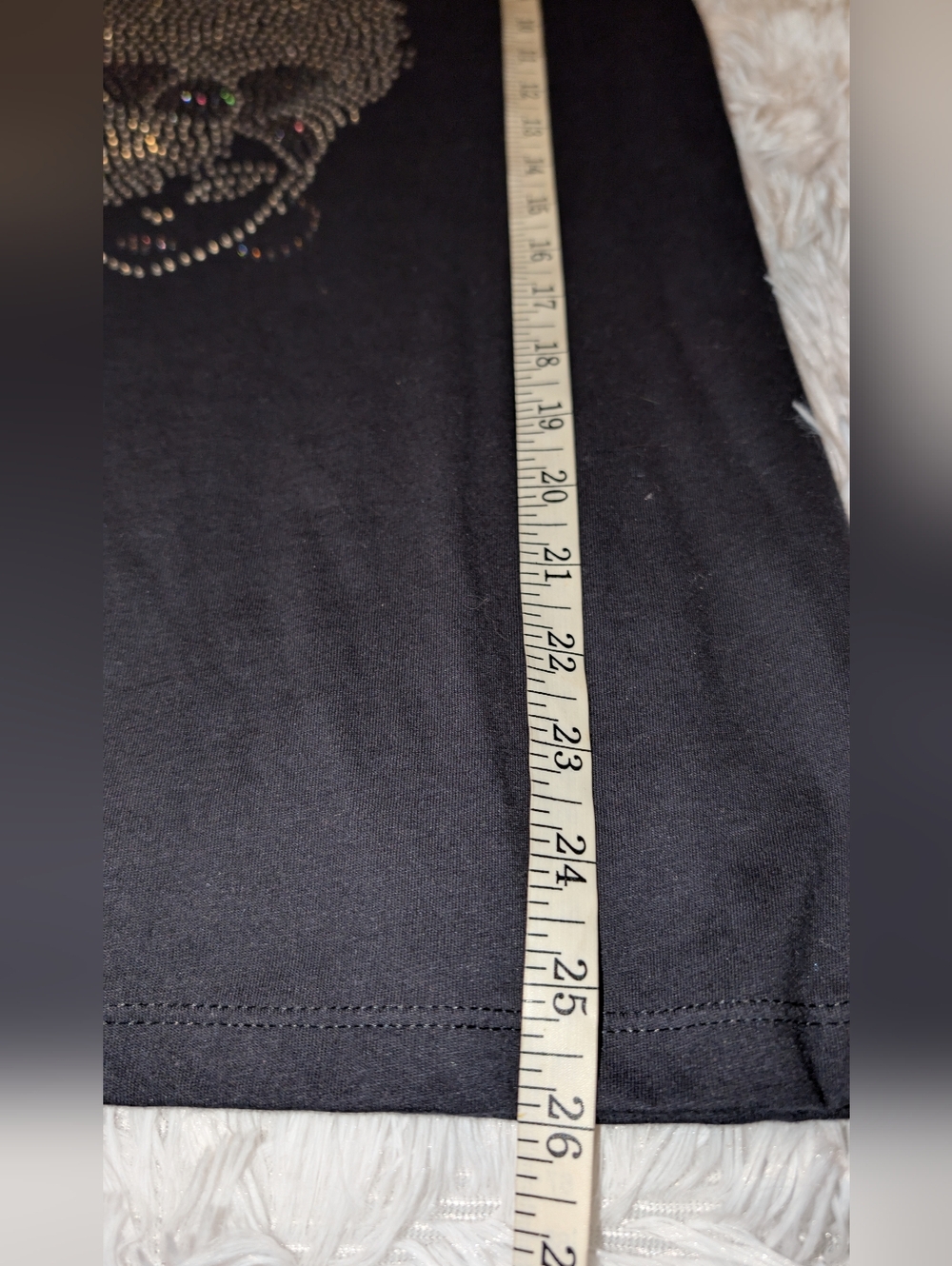 Next Level Apparal Tee Rhinestone Silhouette Black Size Large Fits Like Sm NWOT - Picture 6 of 6